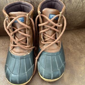 Sperry Kids Two-Tone Boots